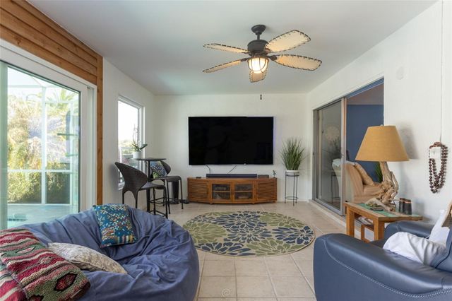 11 CLEARVIEW COURT S, Palm Coast, FL 32137