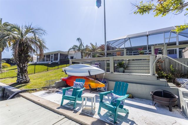 11 CLEARVIEW COURT S, Palm Coast, FL 32137