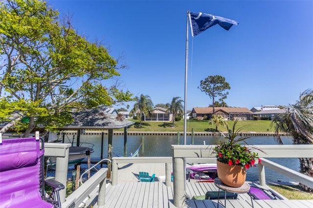 11 CLEARVIEW COURT S, Palm Coast, FL 32137