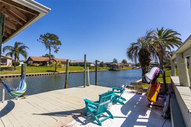 11 CLEARVIEW COURT S, Palm Coast, FL 32137