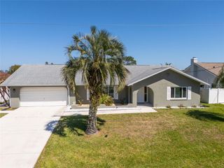 11 CLEARVIEW COURT S, Palm Coast, FL 32137