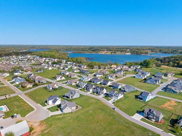 49 Why Worry Ln, Winchester, TN 37398