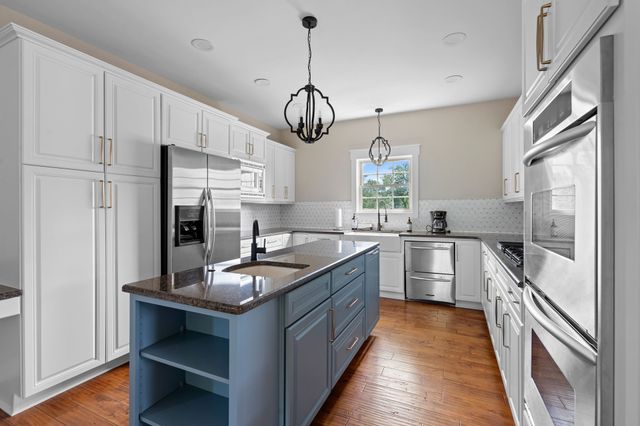 49 Why Worry Ln, Winchester, TN 37398