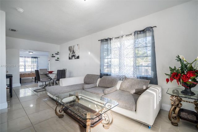 690 E 10th Ave Front, Hialeah, FL 33010