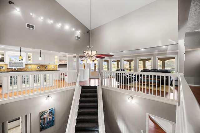 13302 Northshore Drive, Montgomery, TX 77356