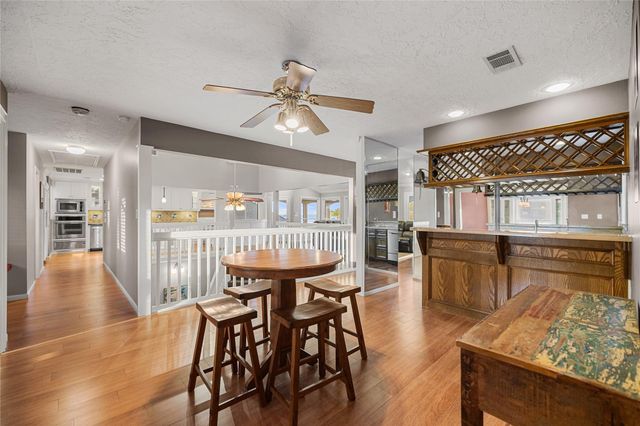 13302 Northshore Drive, Montgomery, TX 77356