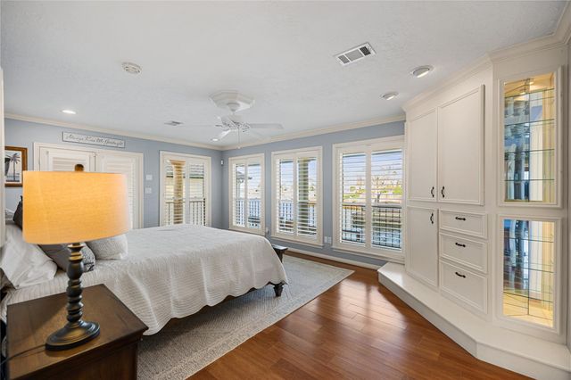 13302 Northshore Drive, Montgomery, TX 77356