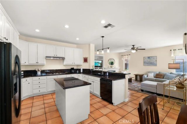 8561 Lodgepole, Riverside, CA 92508