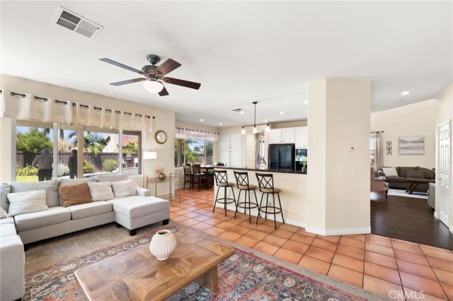 8561 Lodgepole, Riverside, CA 92508