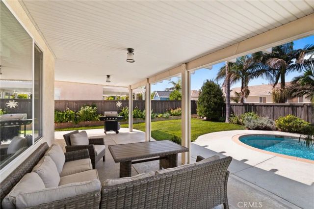 8561 Lodgepole, Riverside, CA 92508