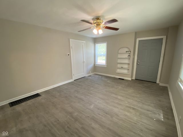 1462 N Gladstone Avenue, Indianapolis, IN 46201