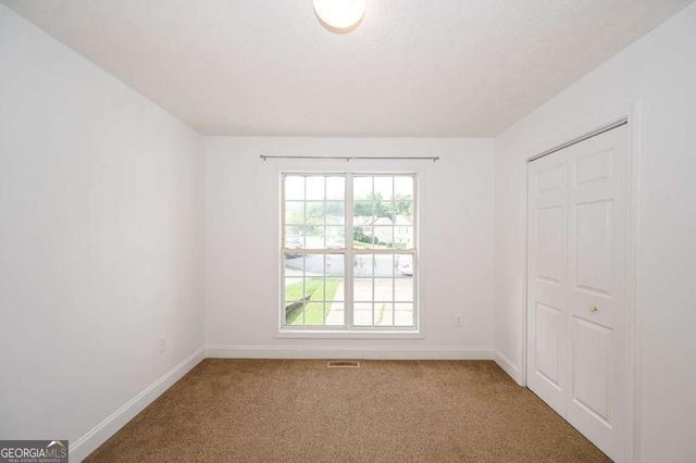 6532 Sundial Avenue, Flowery Branch, GA 30542