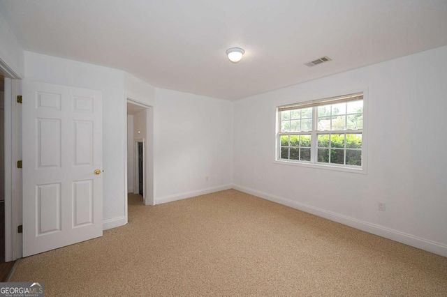 6532 Sundial Avenue, Flowery Branch, GA 30542