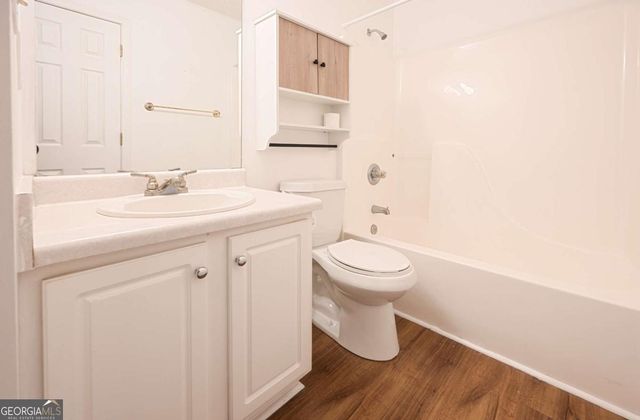 6532 Sundial Avenue, Flowery Branch, GA 30542