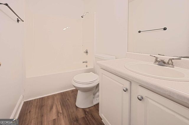 6532 Sundial Avenue, Flowery Branch, GA 30542