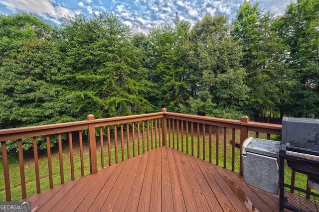 6532 Sundial Avenue, Flowery Branch, GA 30542