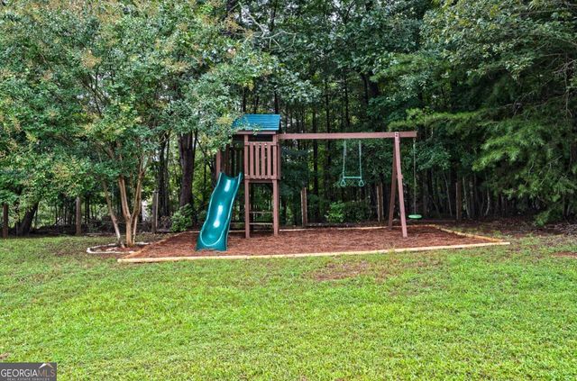 6532 Sundial Avenue, Flowery Branch, GA 30542