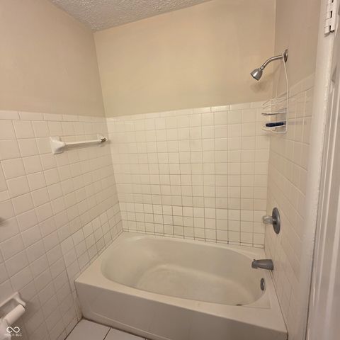 4134 N Grand Avenue, Indianapolis, IN 46226