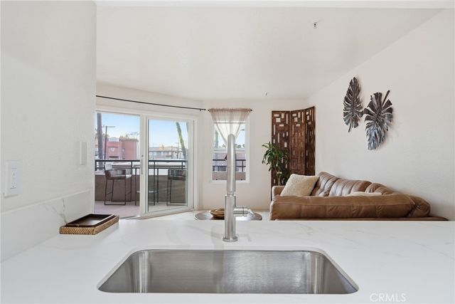 1200 Pacific Coast, Huntington Beach, CA 92648