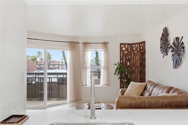 1200 Pacific Coast, Huntington Beach, CA 92648