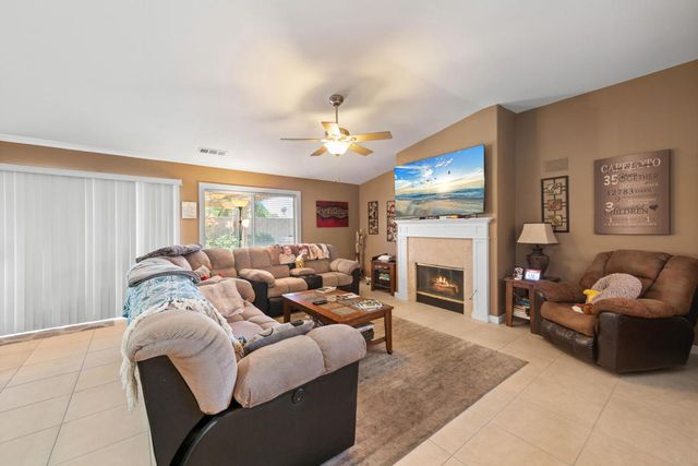 43555 Morning Star Court, La Quinta, CA 92253