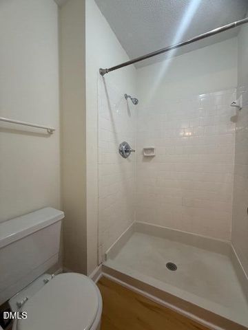 4117 The Oaks Drive, Raleigh, NC 27606