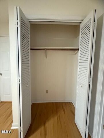 4117 The Oaks Drive, Raleigh, NC 27606