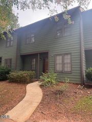 4117 The Oaks Drive, Raleigh, NC 27606