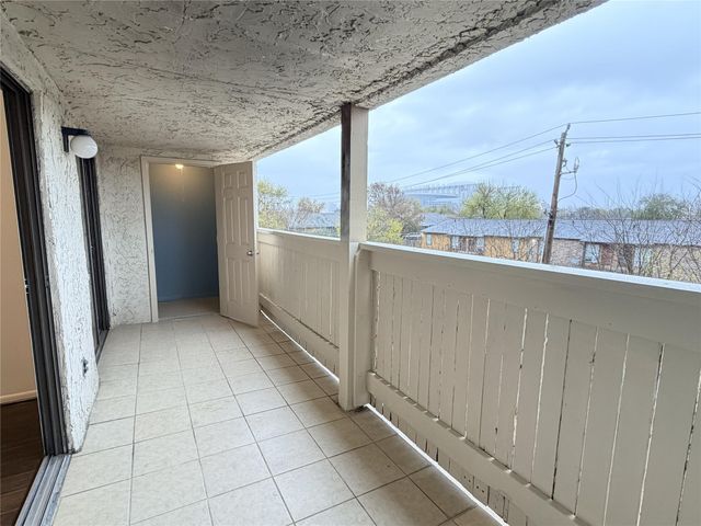 8523 Hearth Drive 19-34, Houston, TX 77054