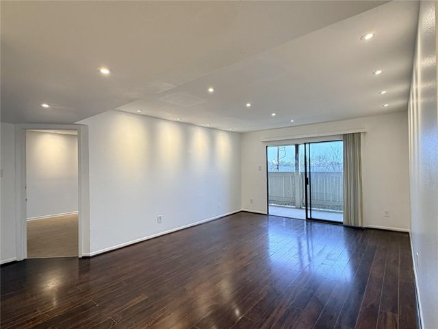 8523 Hearth Drive 19-34, Houston, TX 77054