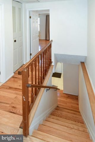 8417 CEDAR FALLS CT, Springfield, VA 22153