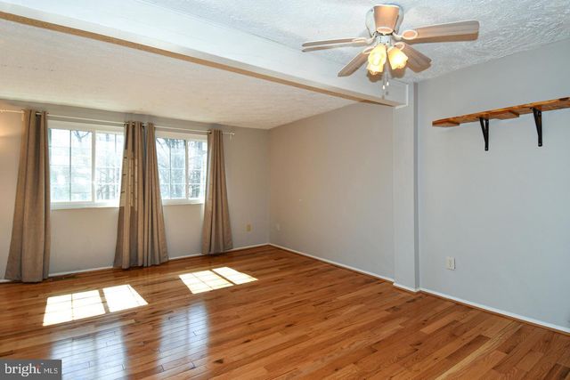 8417 CEDAR FALLS CT, Springfield, VA 22153