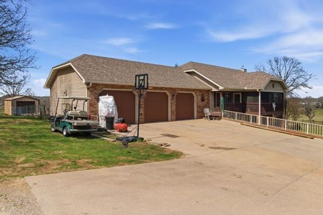 2603 Ross Lane, West Plains, MO 65775