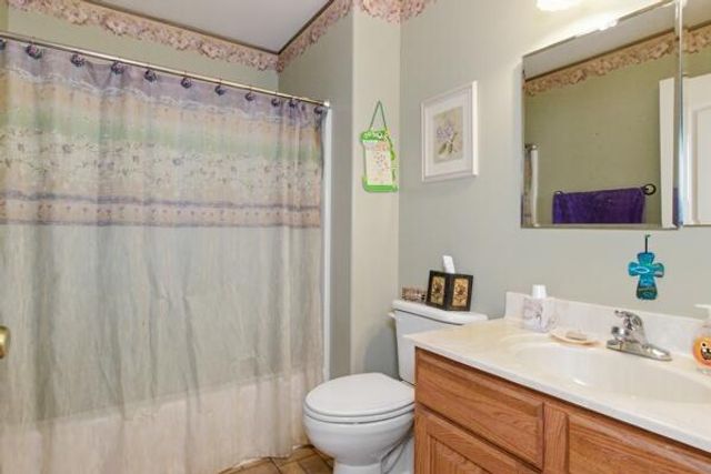 2603 Ross Lane, West Plains, MO 65775