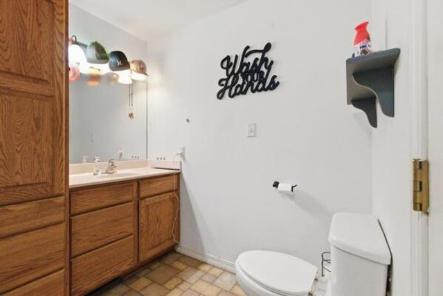 2603 Ross Lane, West Plains, MO 65775