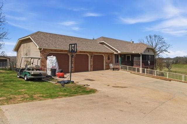 2603 Ross Lane, West Plains, MO 65775