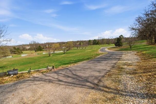 2603 Ross Lane, West Plains, MO 65775