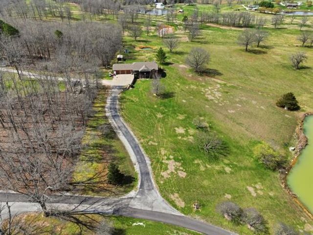 2603 Ross Lane, West Plains, MO 65775