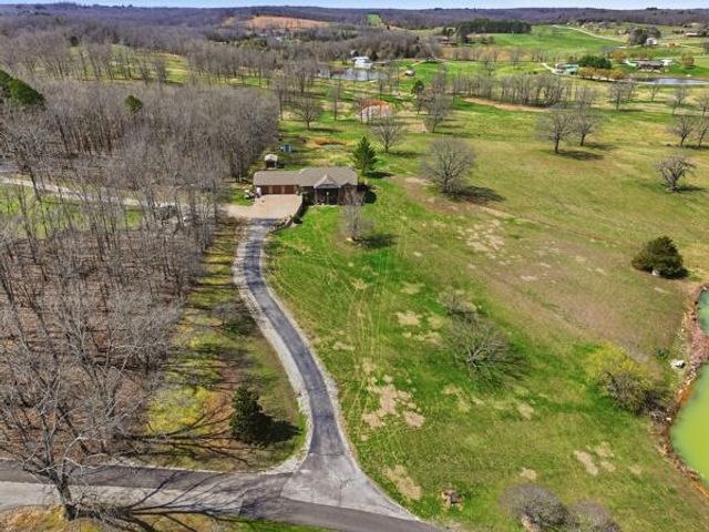 2603 Ross Lane, West Plains, MO 65775