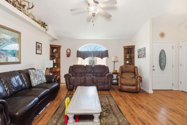 2603 Ross Lane, West Plains, MO 65775