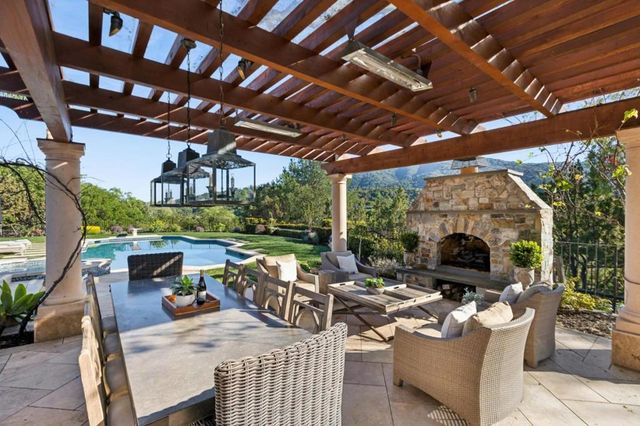 15715 Gum Tree Lane, Los Gatos, CA 95032