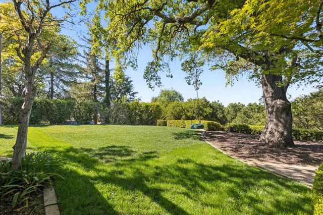 15715 Gum Tree Lane, Los Gatos, CA 95032