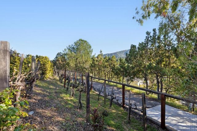 15715 Gum Tree Lane, Los Gatos, CA 95032