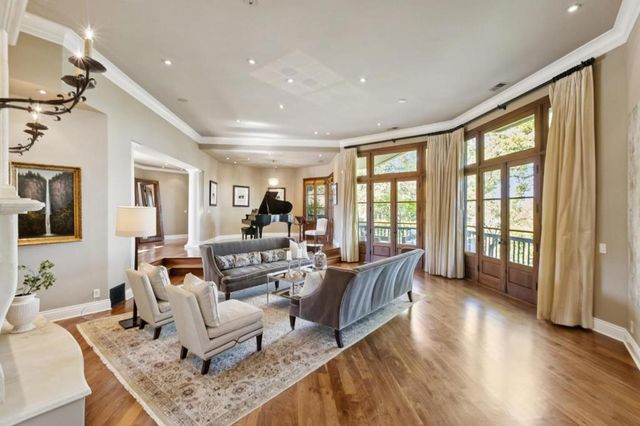 15715 Gum Tree Lane, Los Gatos, CA 95032