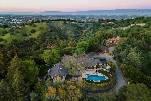 15715 Gum Tree Lane, Los Gatos, CA 95032