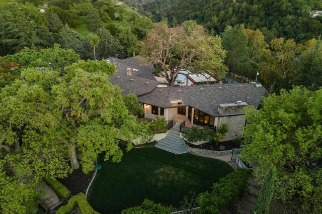 15715 Gum Tree Lane, Los Gatos, CA 95032