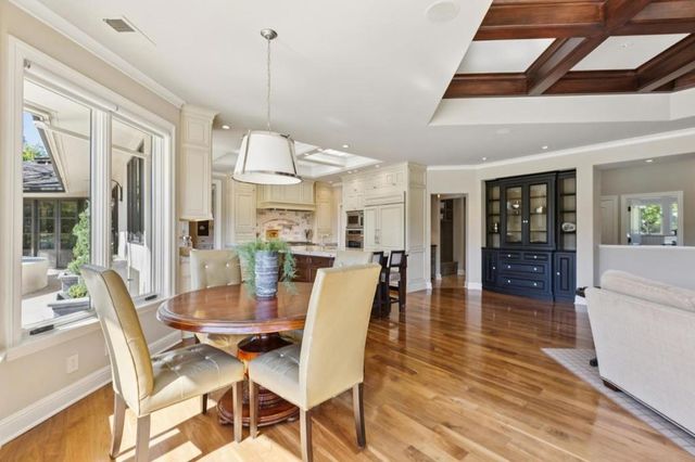 15715 Gum Tree Lane, Los Gatos, CA 95032