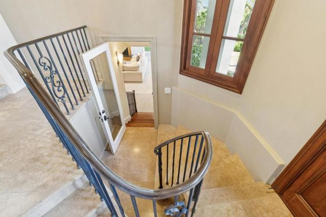 15715 Gum Tree Lane, Los Gatos, CA 95032