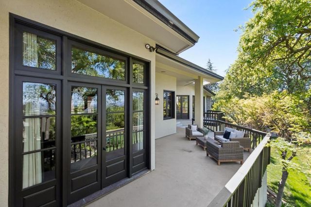 15715 Gum Tree Lane, Los Gatos, CA 95032