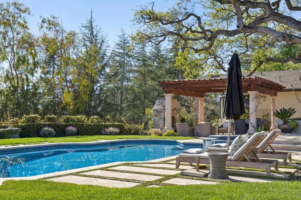 Image 107 of property listing at 15715 Gum Tree Lane, Los Gatos, CA 95032